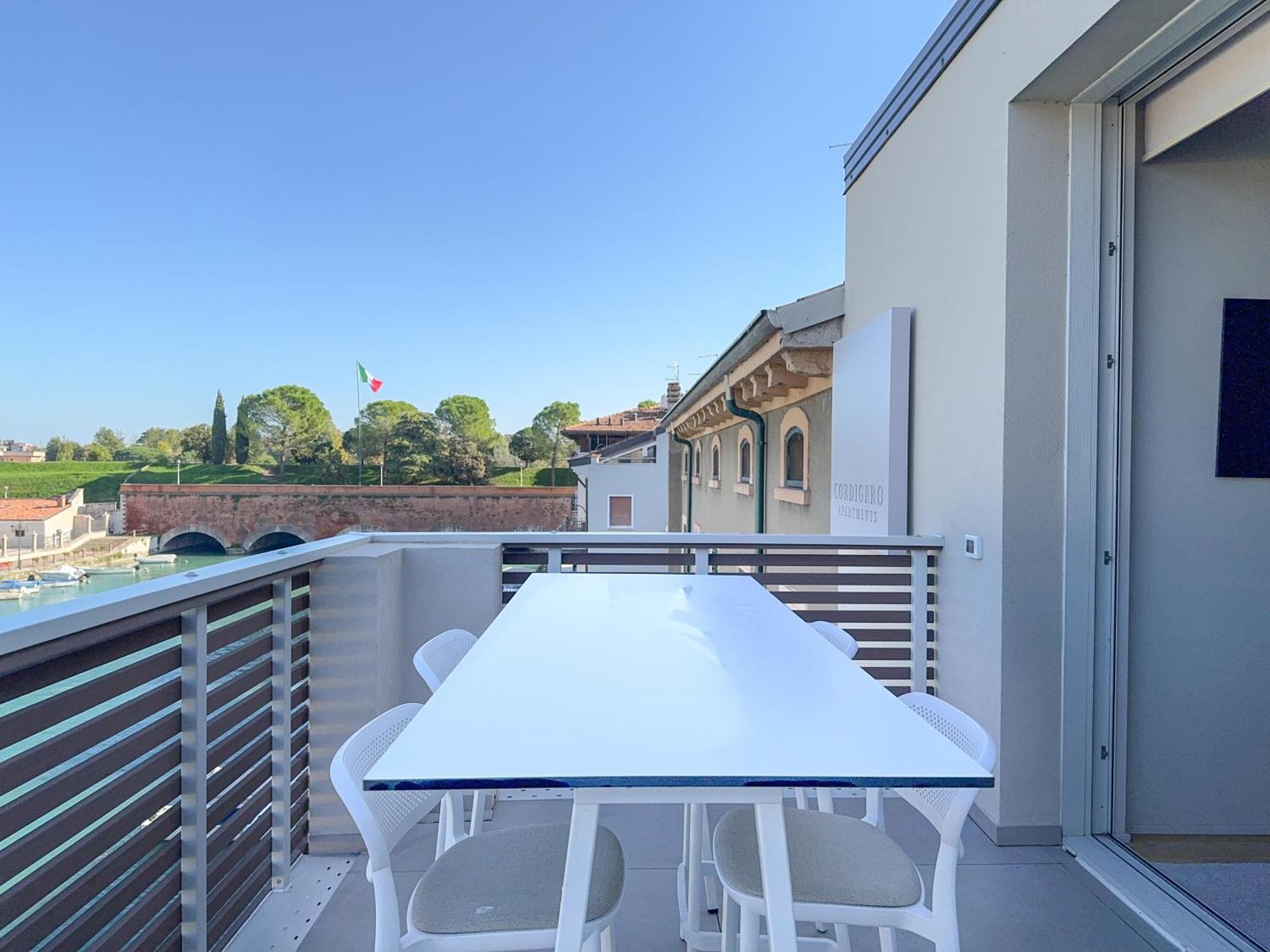 Palazzo Cordigero - Apartments Peschiera del Garda Exterior foto